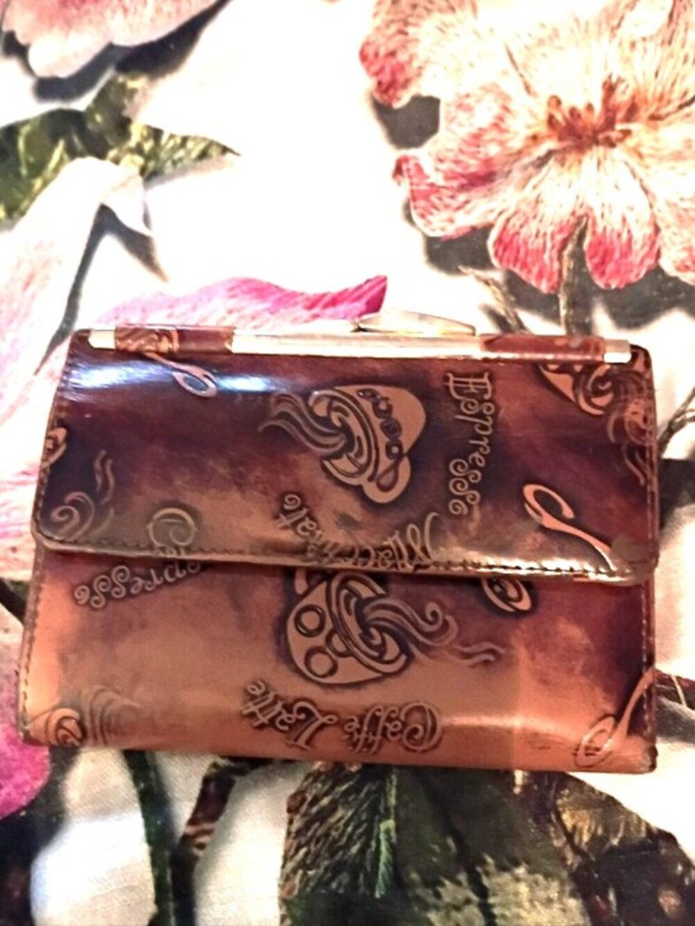 ❤️GARYS CAPPUCCINO ESPRESSO KISSLOCK ID COIN Wallet Clutch